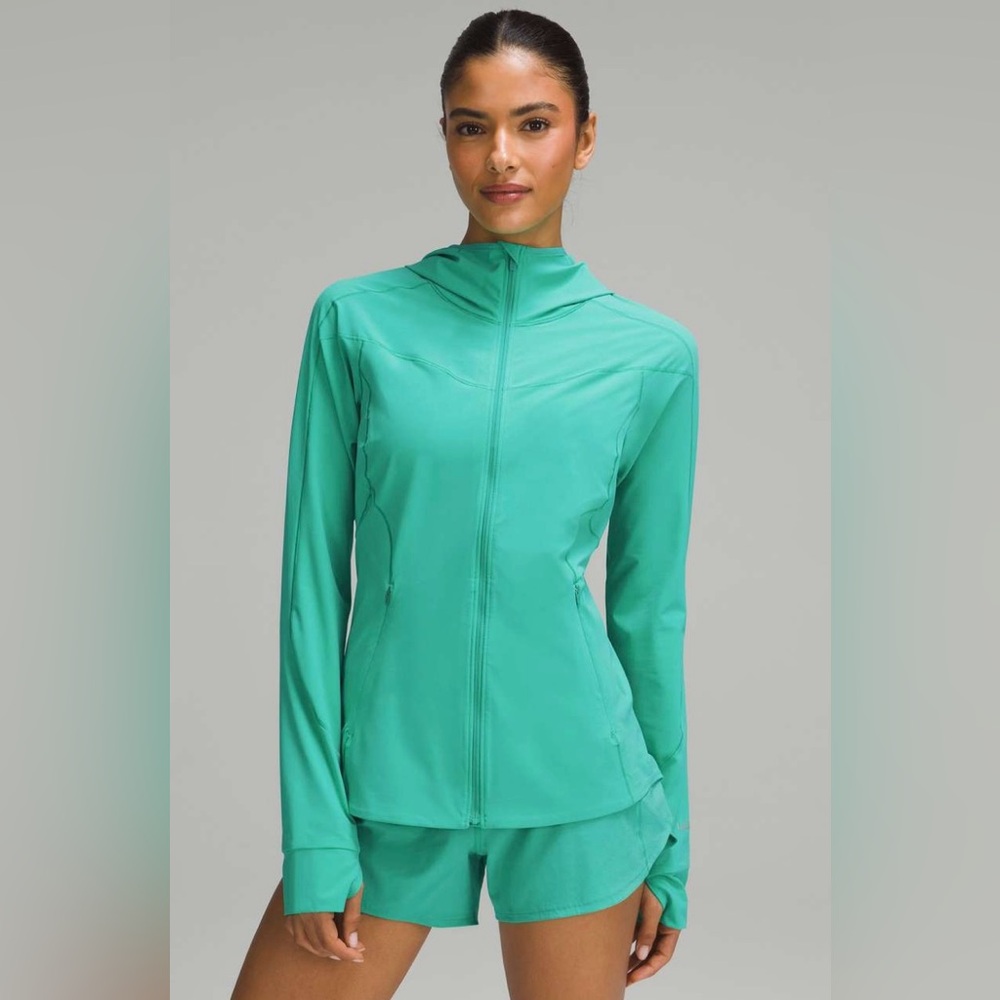 Brand New Lululemon Midst Over Windbreaker